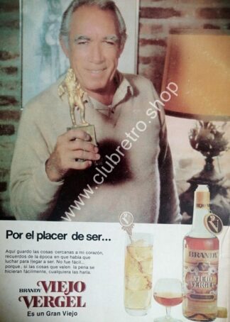 CARTEL PUBLICIDAD RETRO DE BRANDY VIEJO VERGEL CON ANTHONY QUEEN 1970s