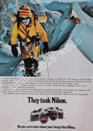 CARTEL ANTIGUO ORIGINAL DE CAMARAS FOTOGRAFICAS NIKON FE 1979 /433