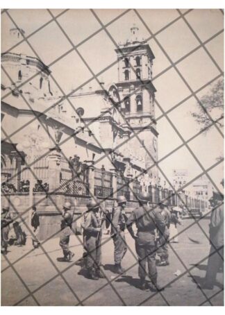 AFICHE RETRO SOLDADOS EN LA CATEDRAL 1960s